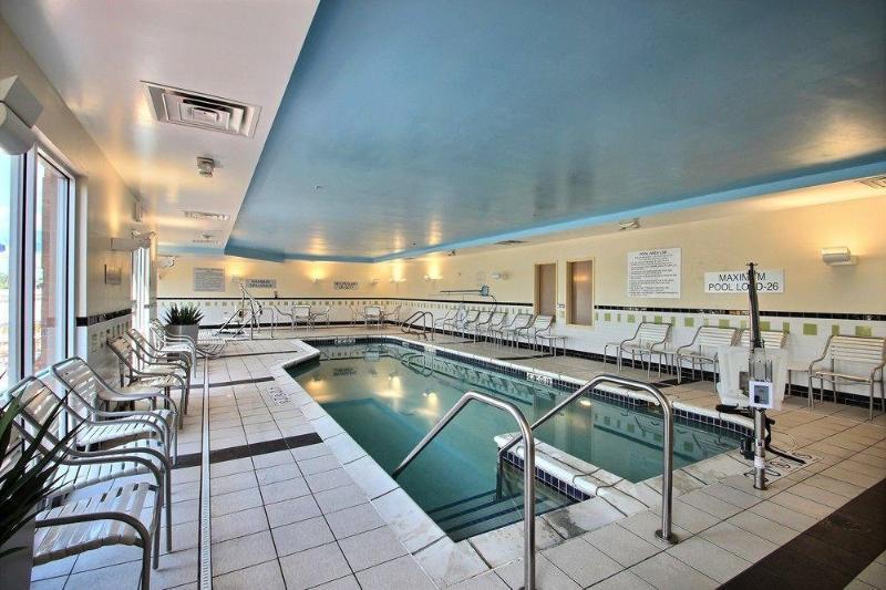 אוק קריק Fairfield Inn & Suites By Marriott Milwaukee Airport מראה חיצוני תמונה